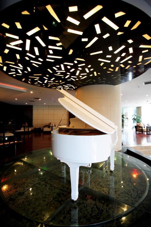Rong Impression International Hotel 成都 エクステリア 写真